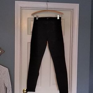 Black true skinny jeans